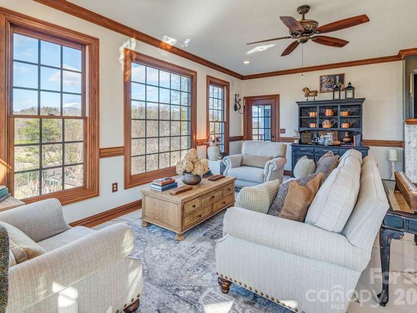 76 Bradford Vistas Drive, Fletcher, NC 28732.  MLS# CAR4335092, YatesRealty ID 2410. 