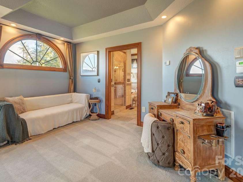 76 Bradford Vistas Drive, Fletcher, NC 28732.  MLS# CAR4335092, YatesRealty ID 2410. 