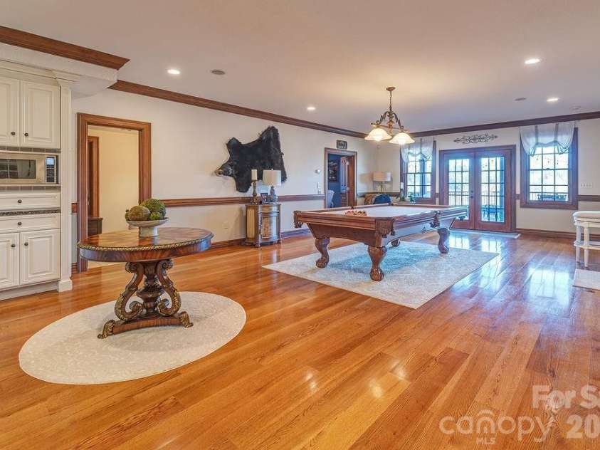 76 Bradford Vistas Drive, Fletcher, NC 28732.  MLS# CAR4335092, YatesRealty ID 2410. 