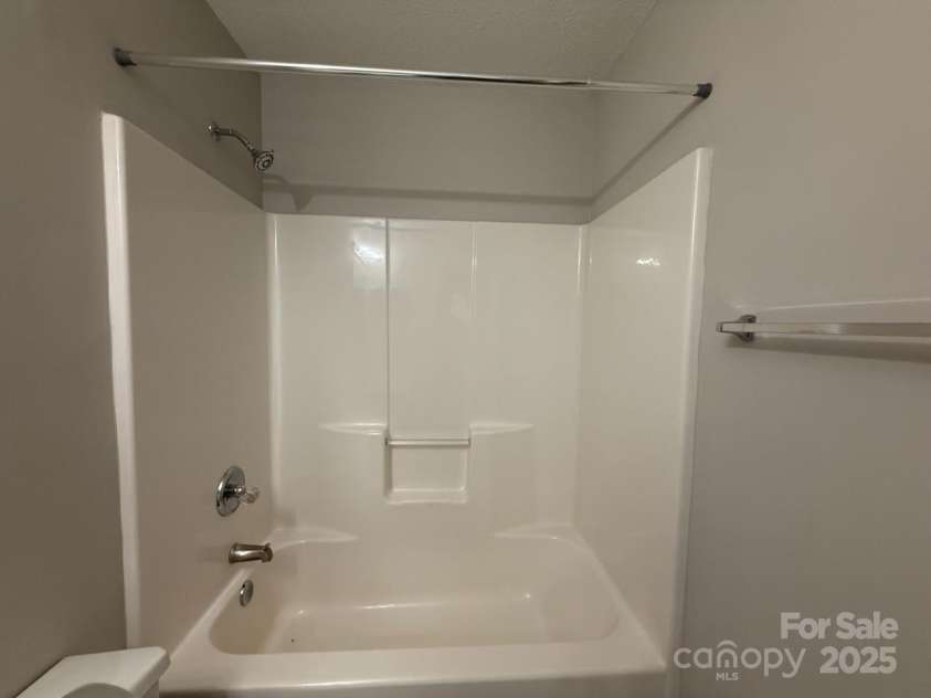 3320 Hunting Wood Court, Gastonia, NC 28052.  MLS# CAR4277214, YatesRealty ID 24101. 