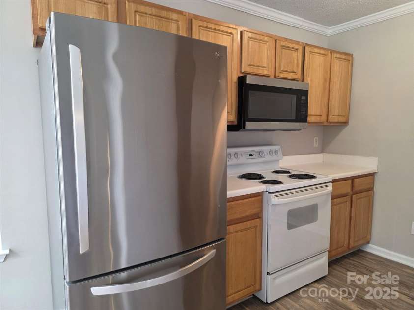 3320 Hunting Wood Court, Gastonia, NC 28052.  MLS# CAR4277214, YatesRealty ID 24101. 