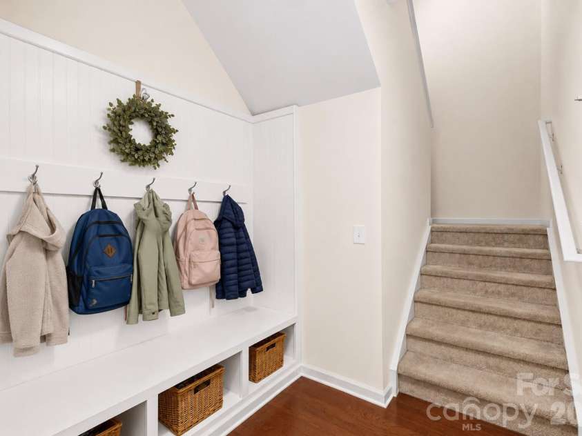 427 Inlet Place Drive, Winston Salem, NC 27127.  MLS# CAR4384907, YatesRealty ID 24101. Organization station located inside 2 car garage entry - virtually staged
