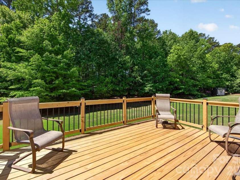 428 Ranelagh Drive, Waxhaw, NC 28173.  MLS# CAR4370707, YatesRealty ID 24103. 