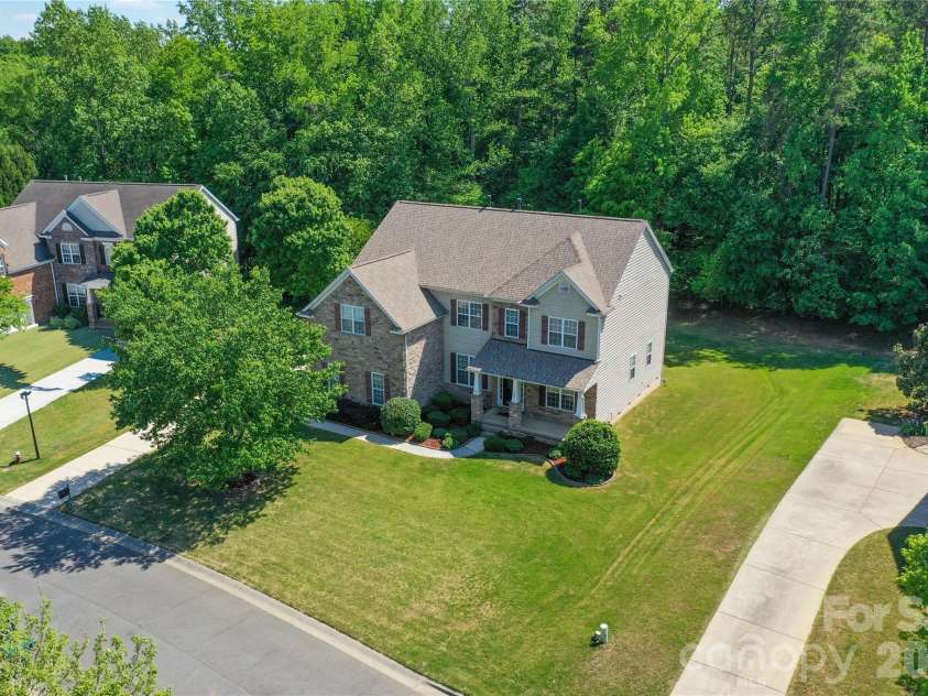 428 Ranelagh Drive, Waxhaw, NC 28173.  MLS# CAR4370707, YatesRealty ID 24103. 