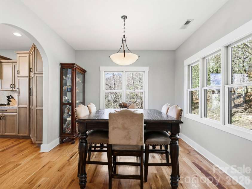 21 Sugar Maple Drive, Mills River, NC 28759.  MLS# CAR4358903, YatesRealty ID 24106. 