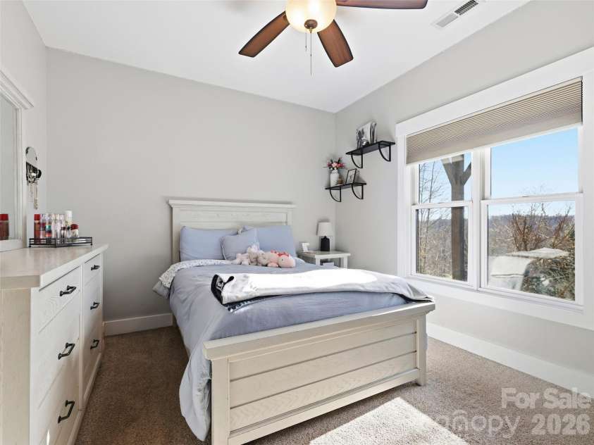 21 Sugar Maple Drive, Mills River, NC 28759.  MLS# CAR4358903, YatesRealty ID 24106. 