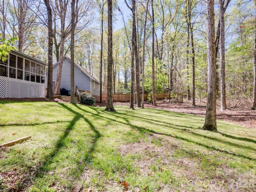 4447 Winrock Lane, Rock Hill, SC 29732.  MLS# CAR4362464, YatesRealty ID 24109. 