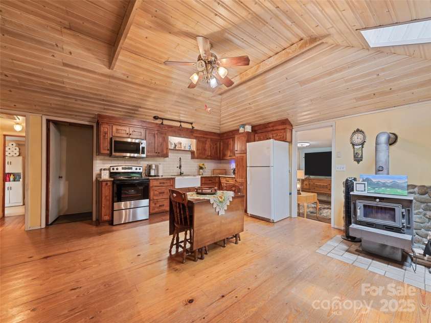 449 Little East Fork Road, Canton, NC 28716.  MLS# CAR4271464, YatesRealty ID 2411. 