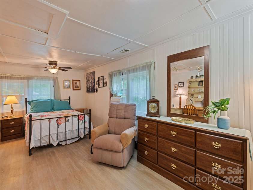 449 Little East Fork Road, Canton, NC 28716.  MLS# CAR4271464, YatesRealty ID 2411. 