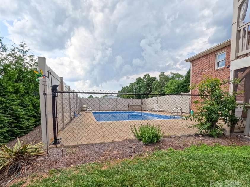 2963 Freezer Locker Road, Hudson, NC 28638.  MLS# CAR4272262, YatesRealty ID 24112. 