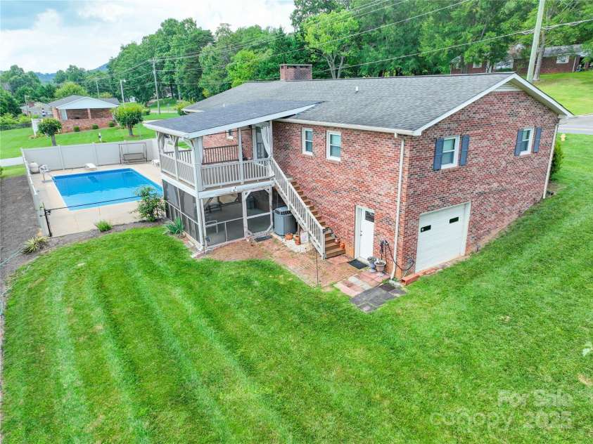 2963 Freezer Locker Road, Hudson, NC 28638.  MLS# CAR4272262, YatesRealty ID 24112. 