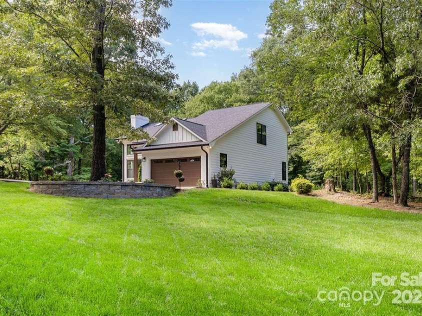 6639 Camp Creek Road, Lancaster, SC 29720.  MLS# CAR4276873, YatesRealty ID 24113. 