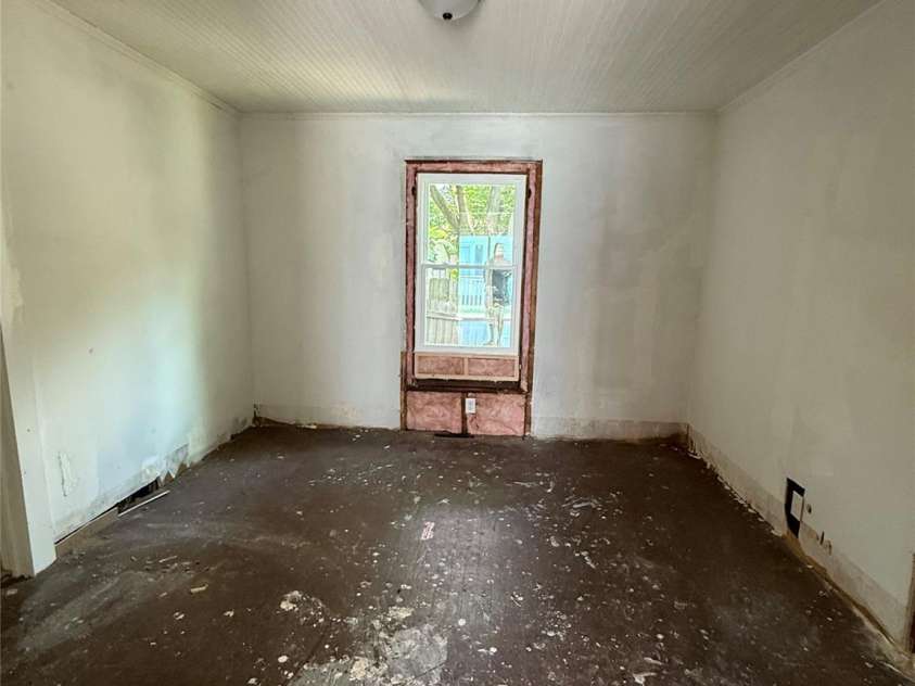 1008 Packard Avenue, Kannapolis, NC 28083.  MLS# CAR4274466, YatesRealty ID 24114. Bedroom 2