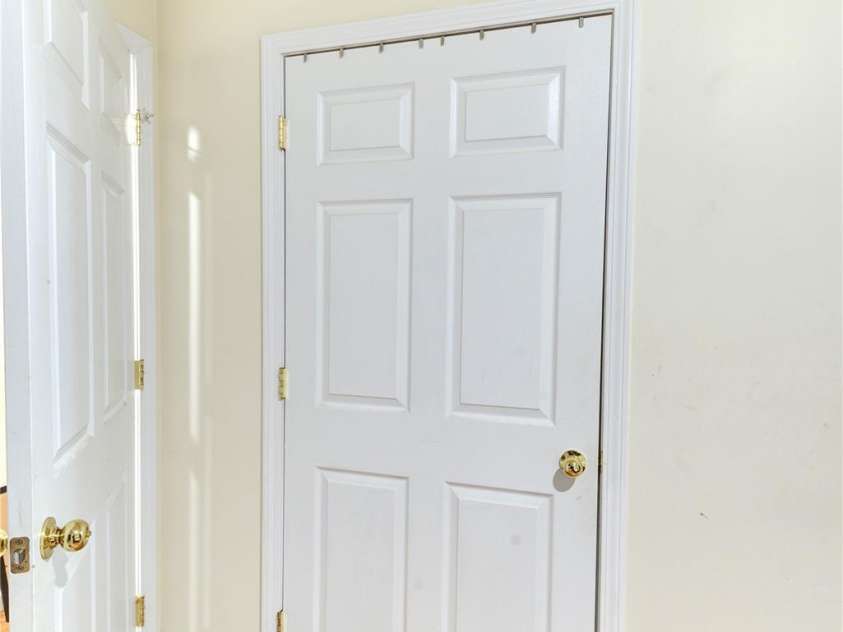 419 Academy Street, Mooresville, NC 28115.  MLS# CAR4365334, YatesRealty ID 24115. 