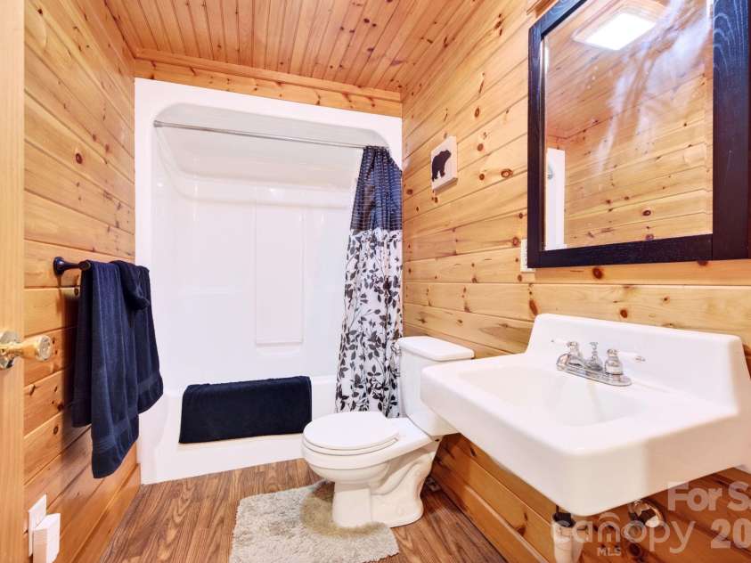 309 Doubleview Drive, Union Mills, NC 28167.  MLS# CAR4368232, YatesRealty ID 24116. 