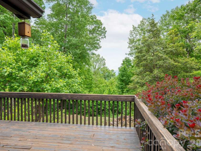 309 Doubleview Drive, Union Mills, NC 28167.  MLS# CAR4368235, YatesRealty ID 24116. 