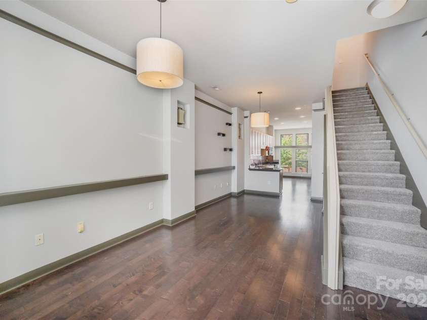 562 New Bern Station Court, Charlotte, NC 28209.  MLS# CAR4248362, YatesRealty ID 24116. 