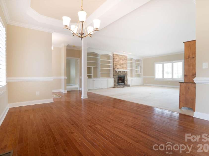 167 Spring Forest Drive, Statesville, NC 28625.  MLS# CAR4363873, YatesRealty ID 24117. 