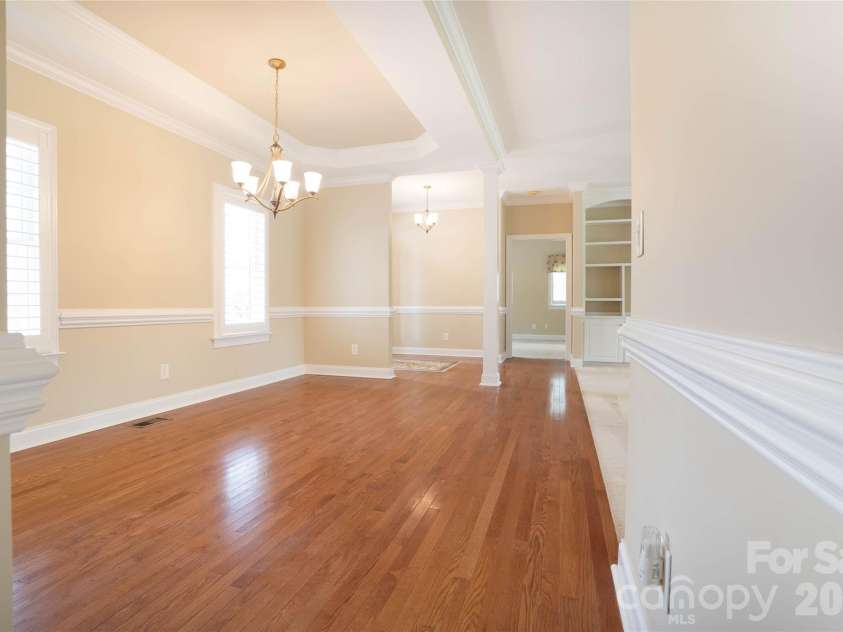 167 Spring Forest Drive, Statesville, NC 28625.  MLS# CAR4363873, YatesRealty ID 24117. 