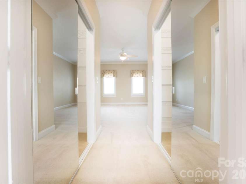 167 Spring Forest Drive, Statesville, NC 28625.  MLS# CAR4363873, YatesRealty ID 24117. 
