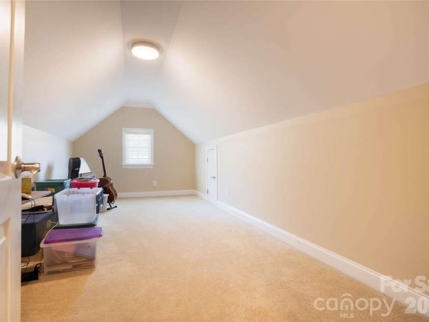 167 Spring Forest Drive, Statesville, NC 28625.  MLS# CAR4363873, YatesRealty ID 24117. 