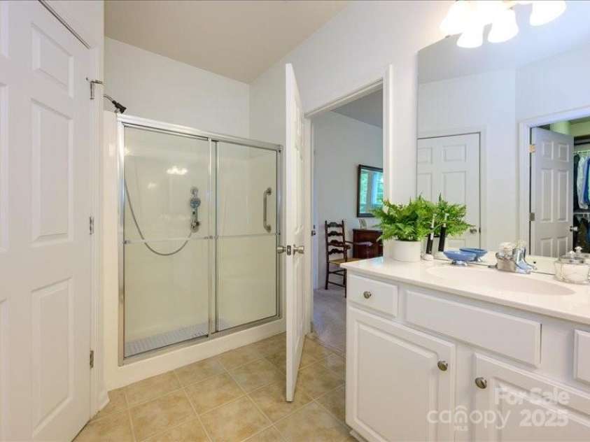 11530 Costigan Lane, Charlotte, NC 28277.  MLS# CAR4260872, YatesRealty ID 24118. 