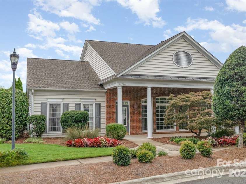 11530 Costigan Lane, Charlotte, NC 28277.  MLS# CAR4260872, YatesRealty ID 24118. 