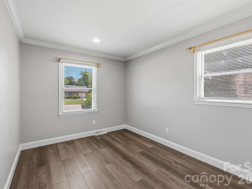 1542 Fieldcrest Circle, Rock Hill, SC 29732.  MLS# CAR4380785, YatesRealty ID 24118. Third Bedroom