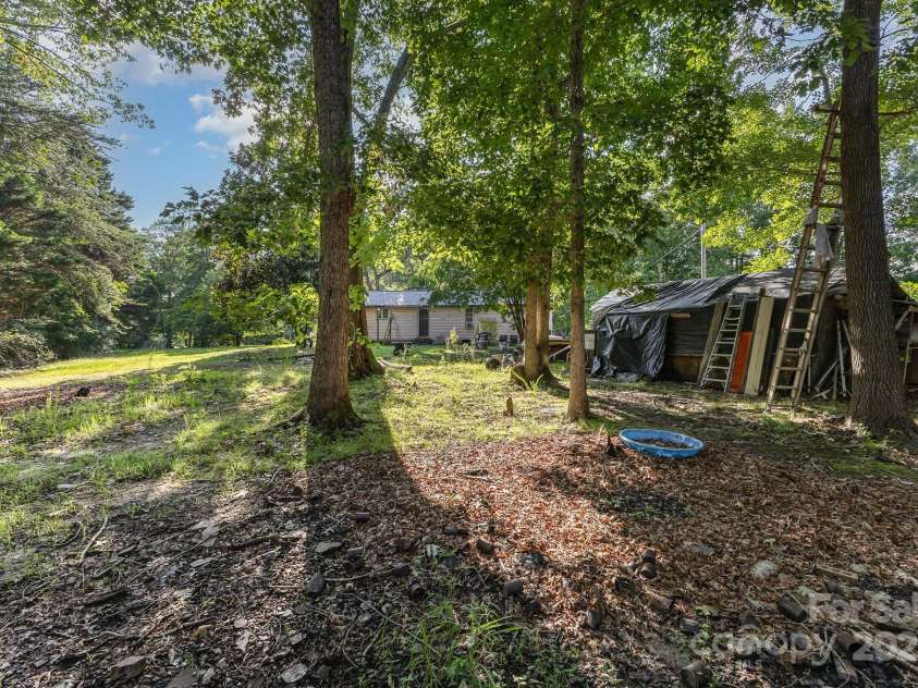 8301 Pine Oak Road, Waxhaw, NC 28173.  MLS# CAR4273608, YatesRealty ID 24119. 