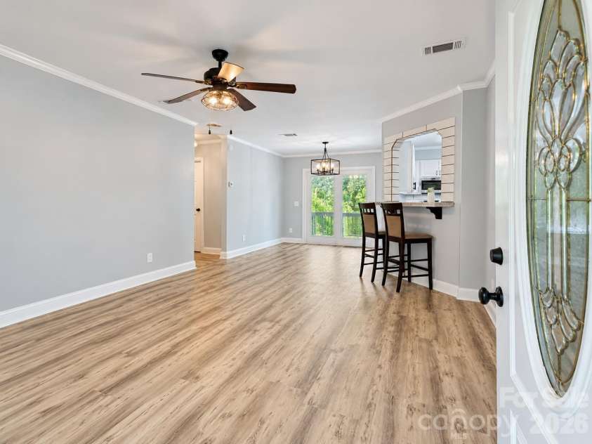 116 Springdale Drive, York, SC 29745.  MLS# CAR4435633, YatesRealty ID 24121. 