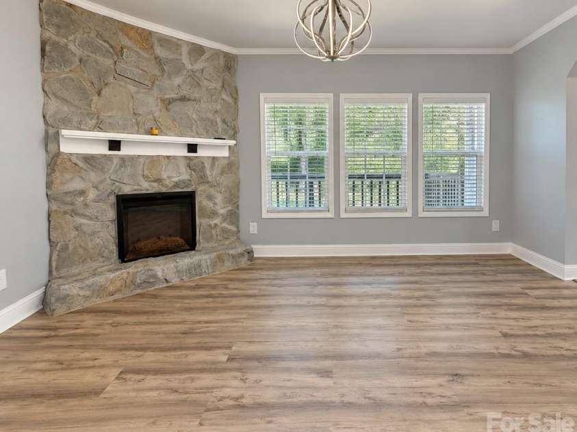 116 Springdale Drive, York, SC 29745.  MLS# CAR4435633, YatesRealty ID 24121. 