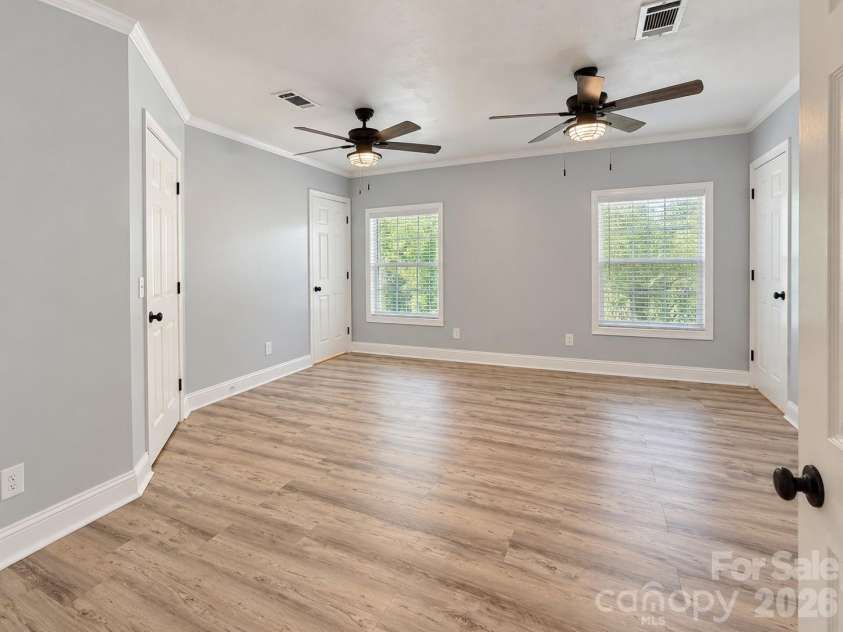 116 Springdale Drive, York, SC 29745.  MLS# CAR4435633, YatesRealty ID 24121. 
