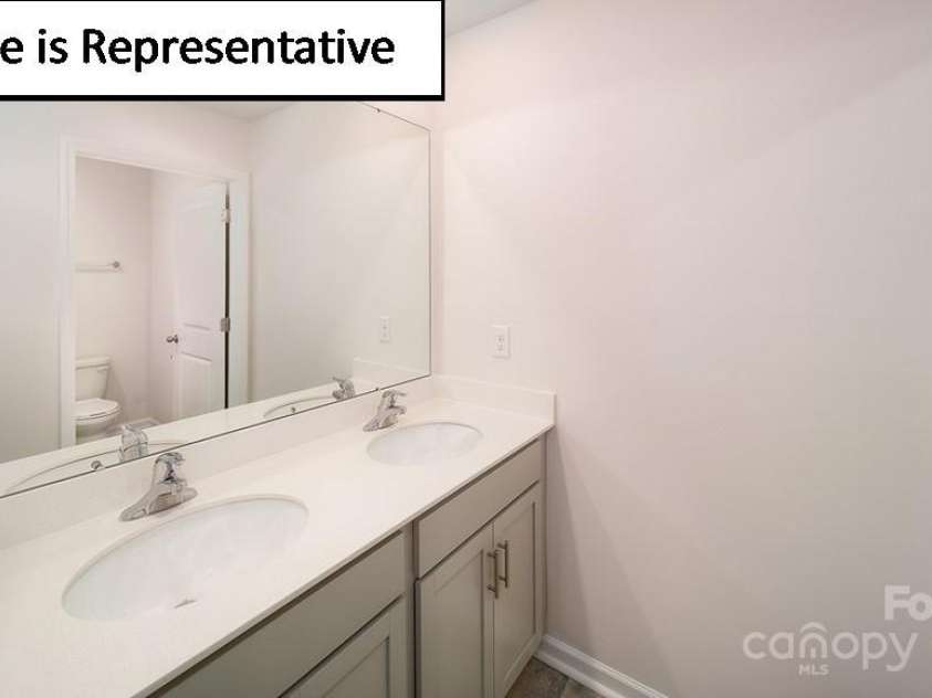 7705 Woolsey Drive, Gastonia, NC 28056.  MLS# CAR4276172, YatesRealty ID 24121. 