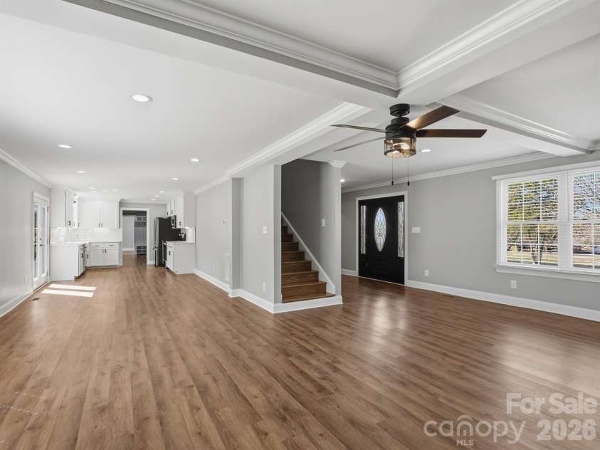 330 Skyview Drive, Catawba, SC 29704.  MLS# CAR4353532, YatesRealty ID 24122. 
