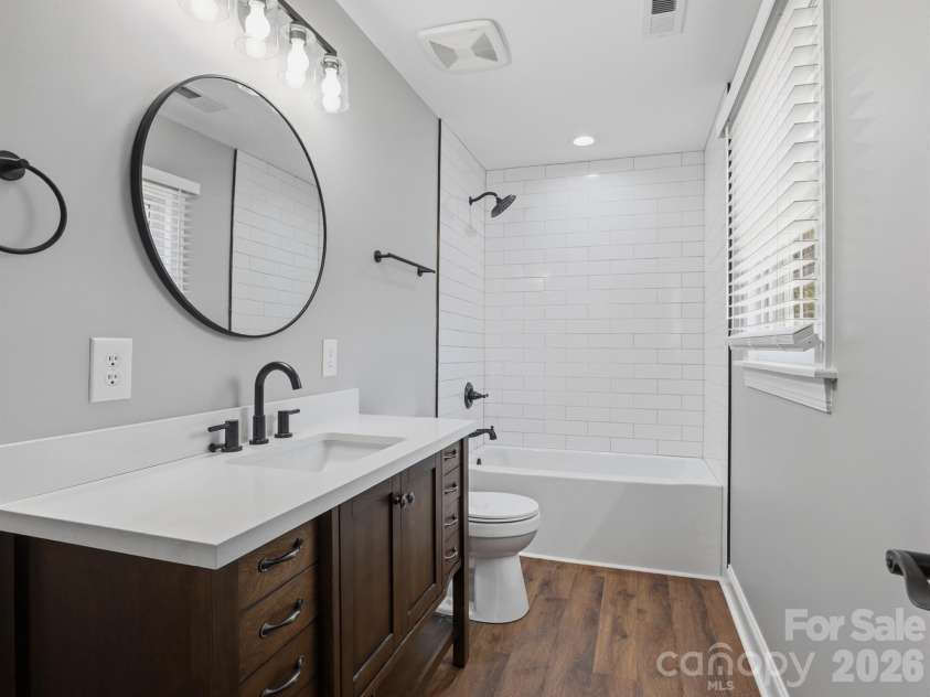 330 Skyview Drive, Catawba, SC 29704.  MLS# CAR4353532, YatesRealty ID 24122. 