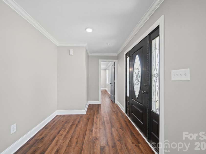 330 Skyview Drive, Catawba, SC 29704.  MLS# CAR4434596, YatesRealty ID 24122. 