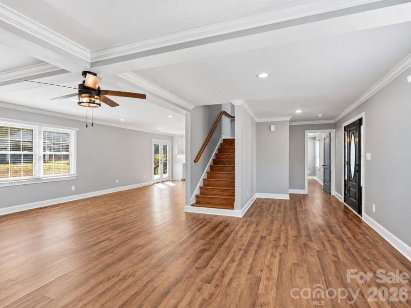 330 Skyview Drive, Catawba, SC 29704.  MLS# CAR4434596, YatesRealty ID 24122. 