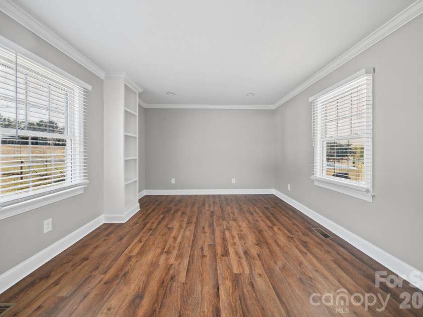 330 Skyview Drive, Catawba, SC 29704.  MLS# CAR4434596, YatesRealty ID 24122. 