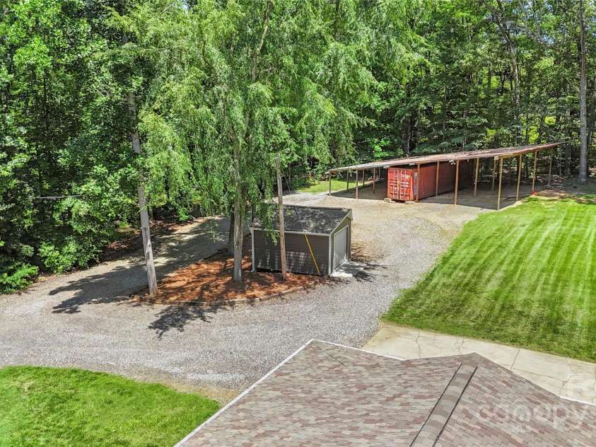 1556 Stanley Lucia Road, Mount Holly, NC 28120.  MLS# CAR4273688, YatesRealty ID 24123. 