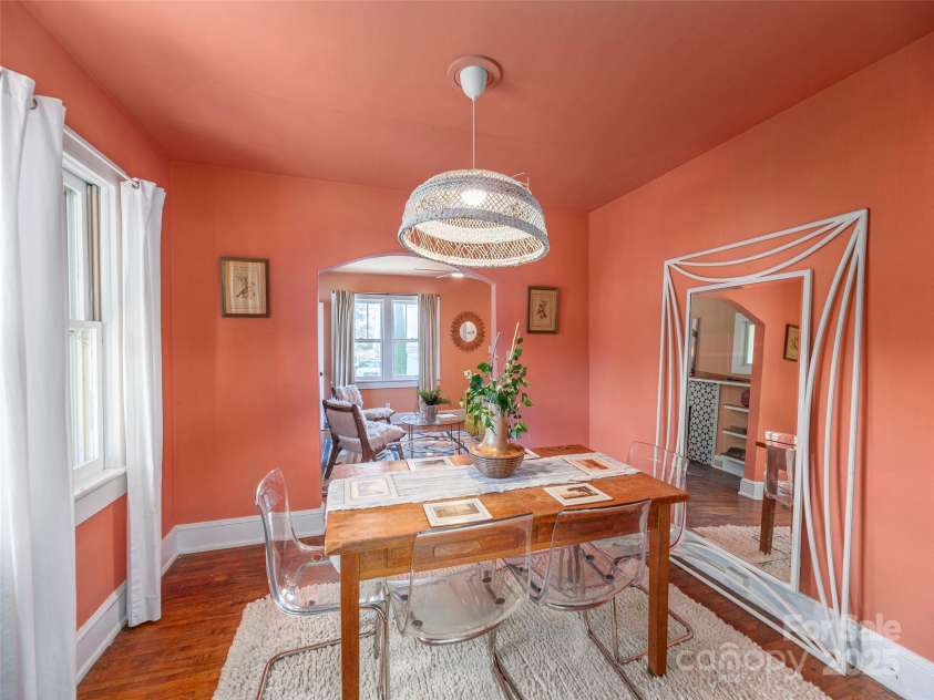 275 Richland Street, Waynesville, NC 28786.  MLS# CAR4277674, YatesRealty ID 24125. 