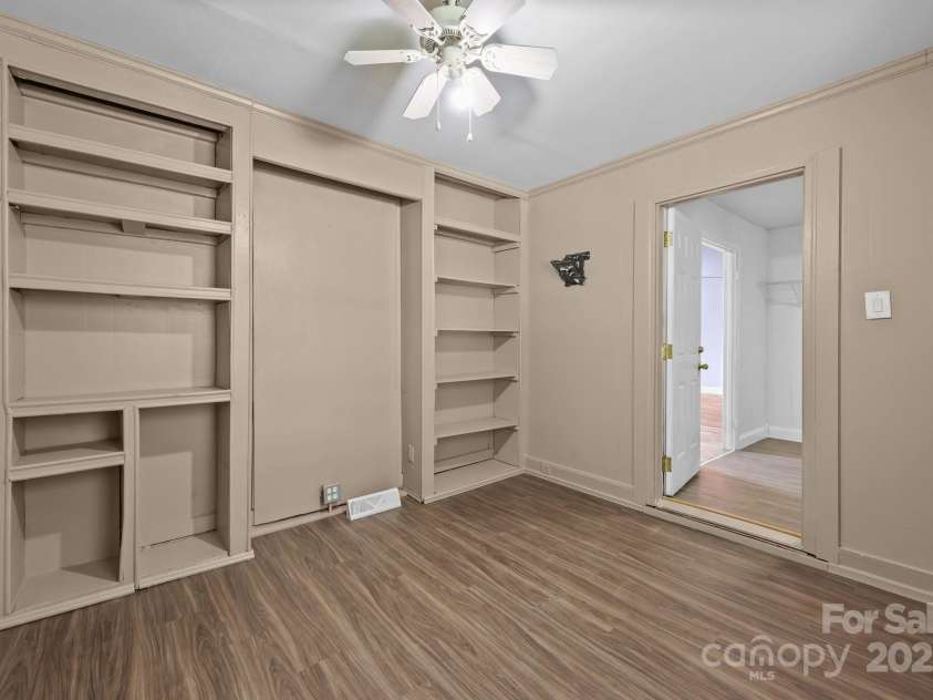 1040 Beckham Road, Salisbury, NC 28147.  MLS# CAR4278024, YatesRealty ID 24126. 