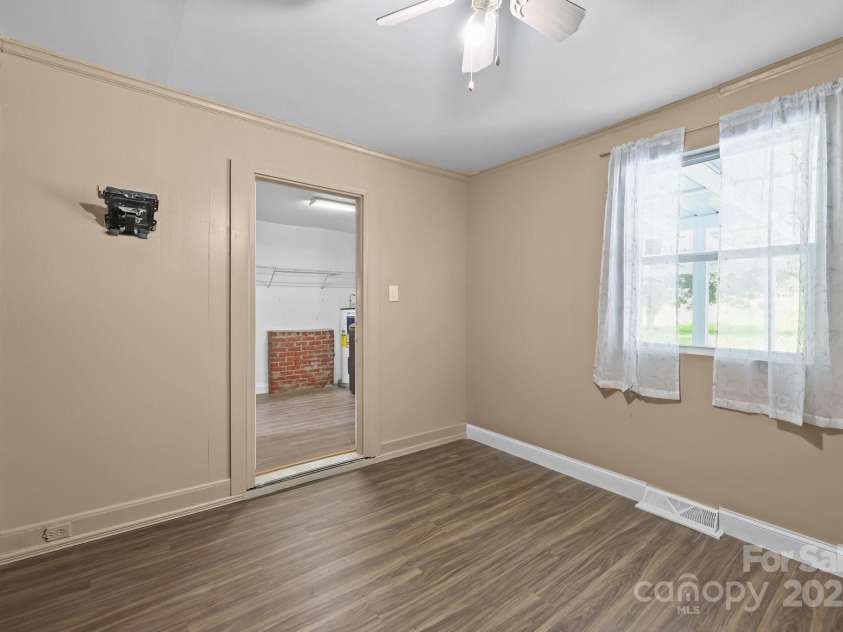 1040 Beckham Road, Salisbury, NC 28147.  MLS# CAR4278024, YatesRealty ID 24126. 