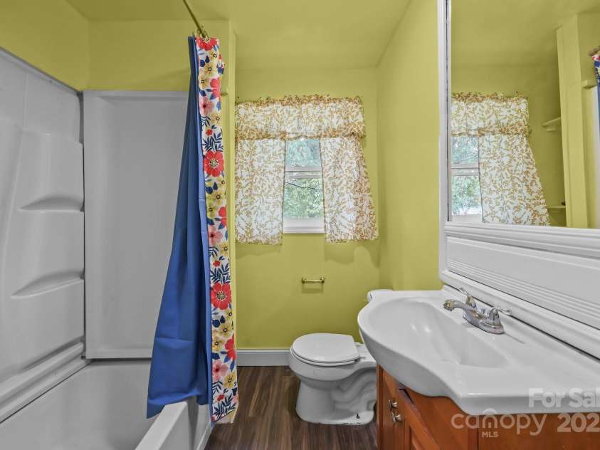 1040 Beckham Road, Salisbury, NC 28147.  MLS# CAR4278024, YatesRealty ID 24126. 