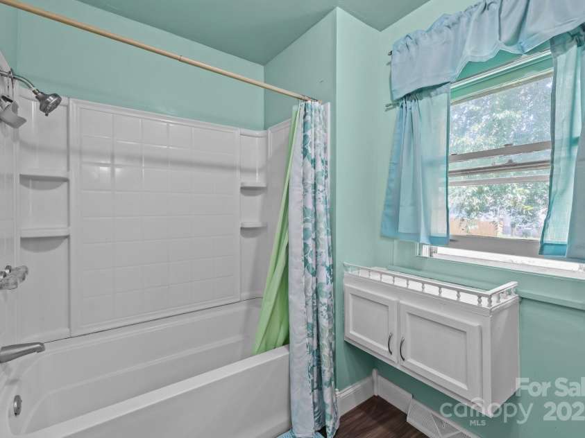 1040 Beckham Road, Salisbury, NC 28147.  MLS# CAR4278024, YatesRealty ID 24126. 