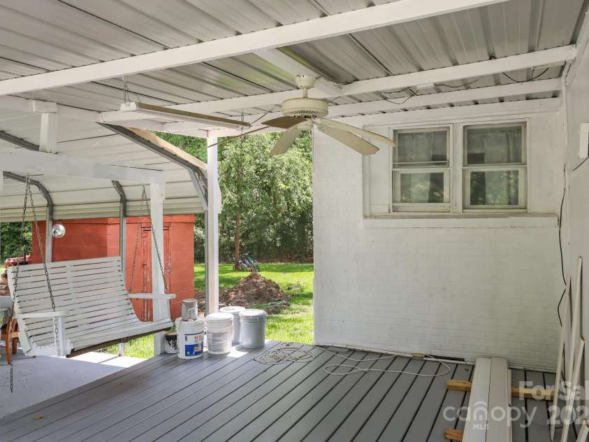 1040 Beckham Road, Salisbury, NC 28147.  MLS# CAR4278024, YatesRealty ID 24126. 