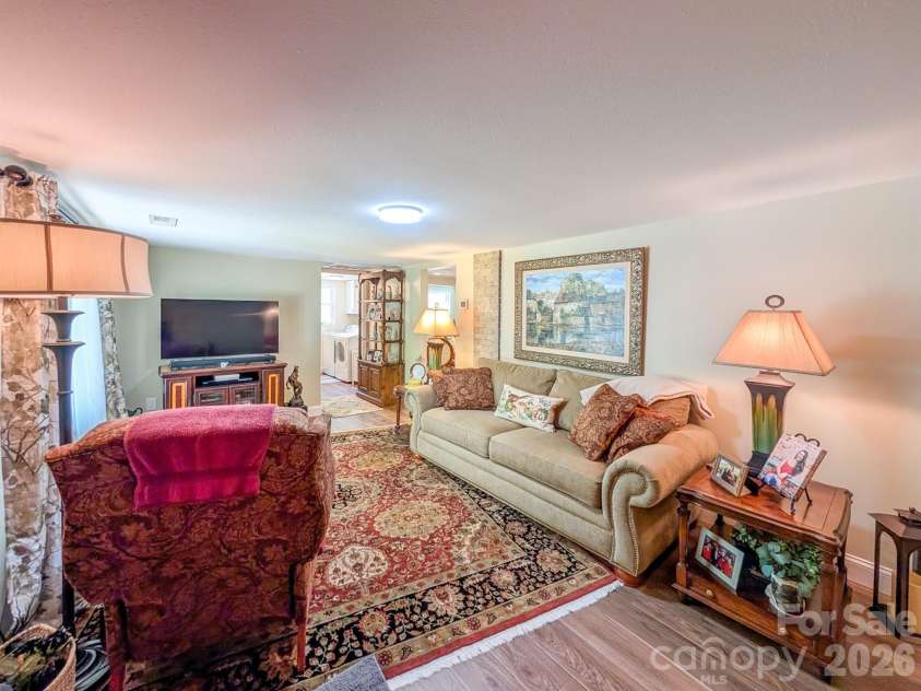 314 Byrd Creek Road, Green Mountain, NC 28740.  MLS# CAR4375013, YatesRealty ID 24126. 