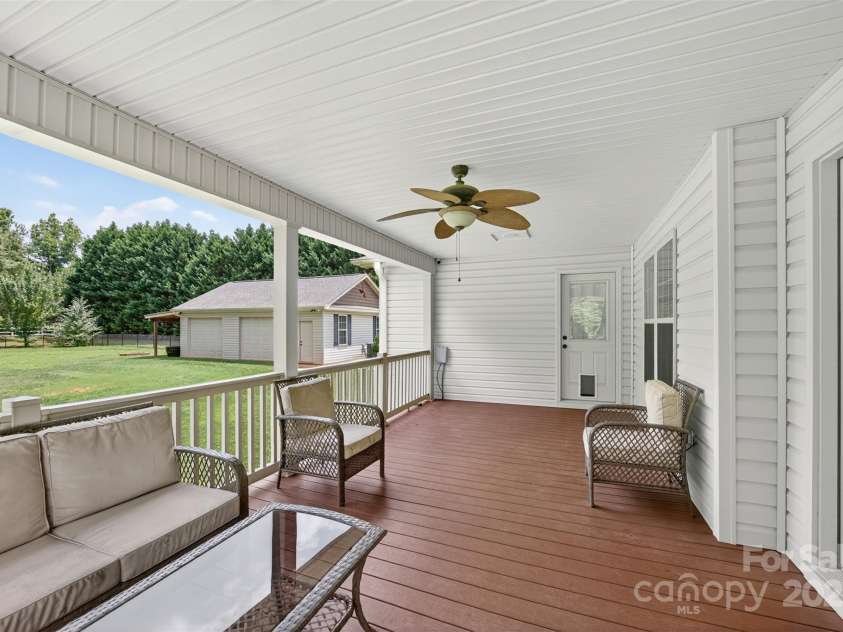210 Cool Side Drive, Salisbury, NC 28146.  MLS# CAR4277633, YatesRealty ID 24127. 