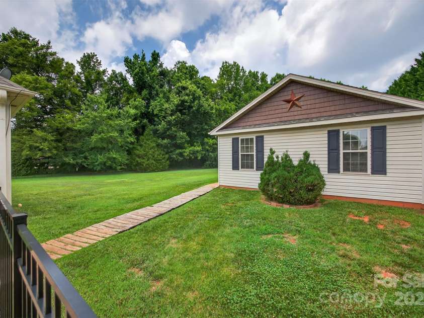 210 Cool Side Drive, Salisbury, NC 28146.  MLS# CAR4277633, YatesRealty ID 24127. 