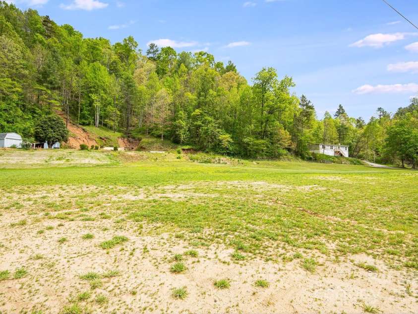 2191 Deep Gap Road, Flat Rock, NC 28731.  MLS# CAR4254612, YatesRealty ID 24129. So many possibilities