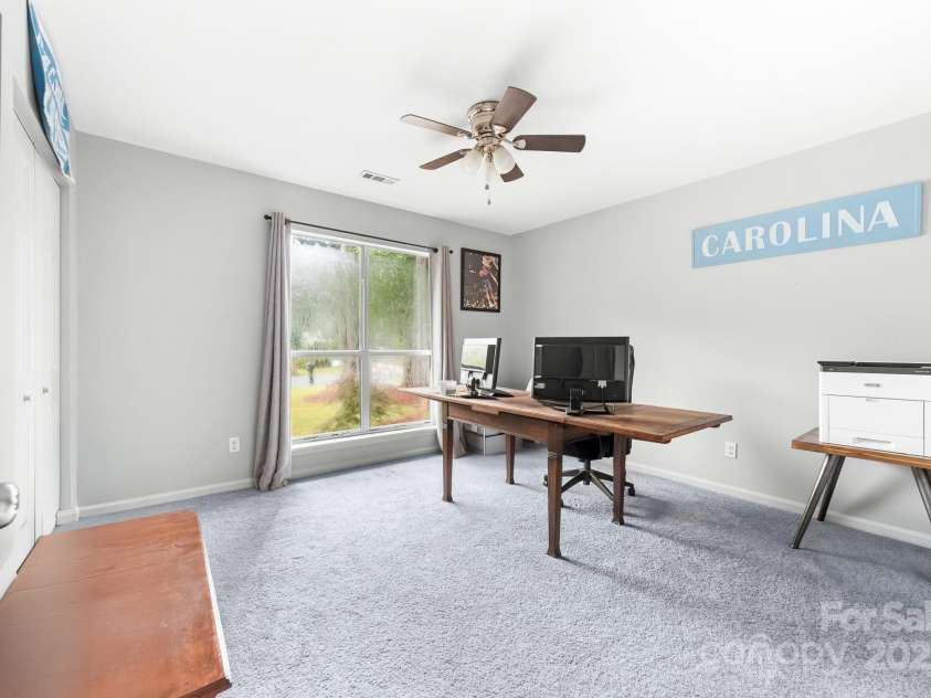 6808 Arroyo Drive, Charlotte, NC 28227.  MLS# CAR4276708, YatesRealty ID 24130. 